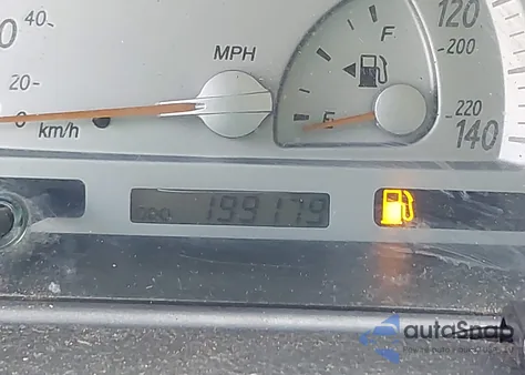 2002 Toyota Camry Se z USA, uszkodzony, nr VIN JTDBE32K020052161